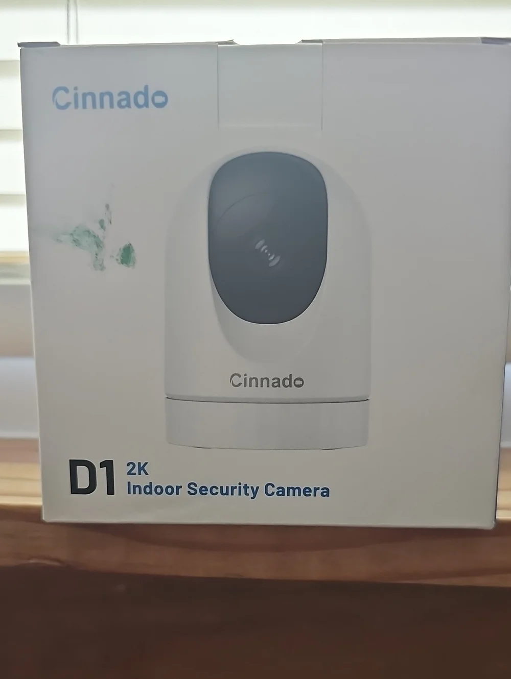 D1 2K Indoor Security Camera — White